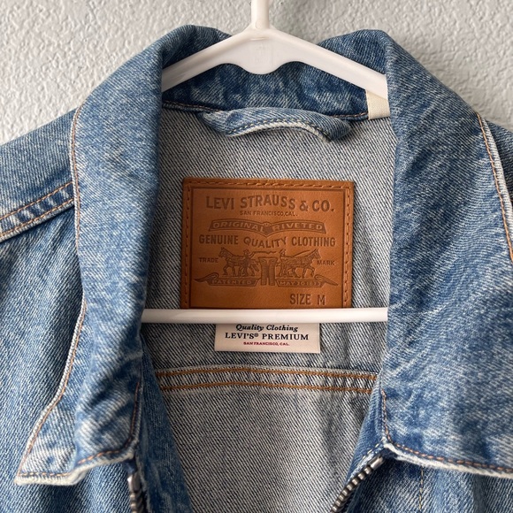 Levi’s denim jacket - Picture 3 of 3